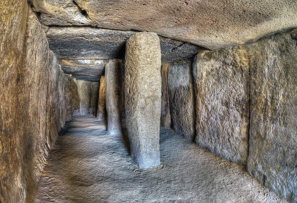 En la imagen se muestra el Dolmen de Menga, ubicado en Antequera, Málaga.